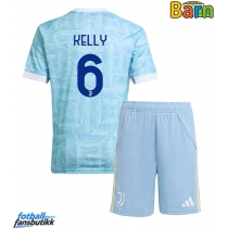 Juventus Lloyd Kelly #6 Bortedraktsett Barn 2025-26 Kortermet (+ Korte bukser)